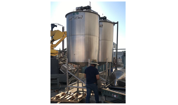 332080 - (2) TWO S/S MIXING TANKS